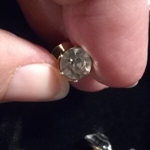 raised crystal tie tack